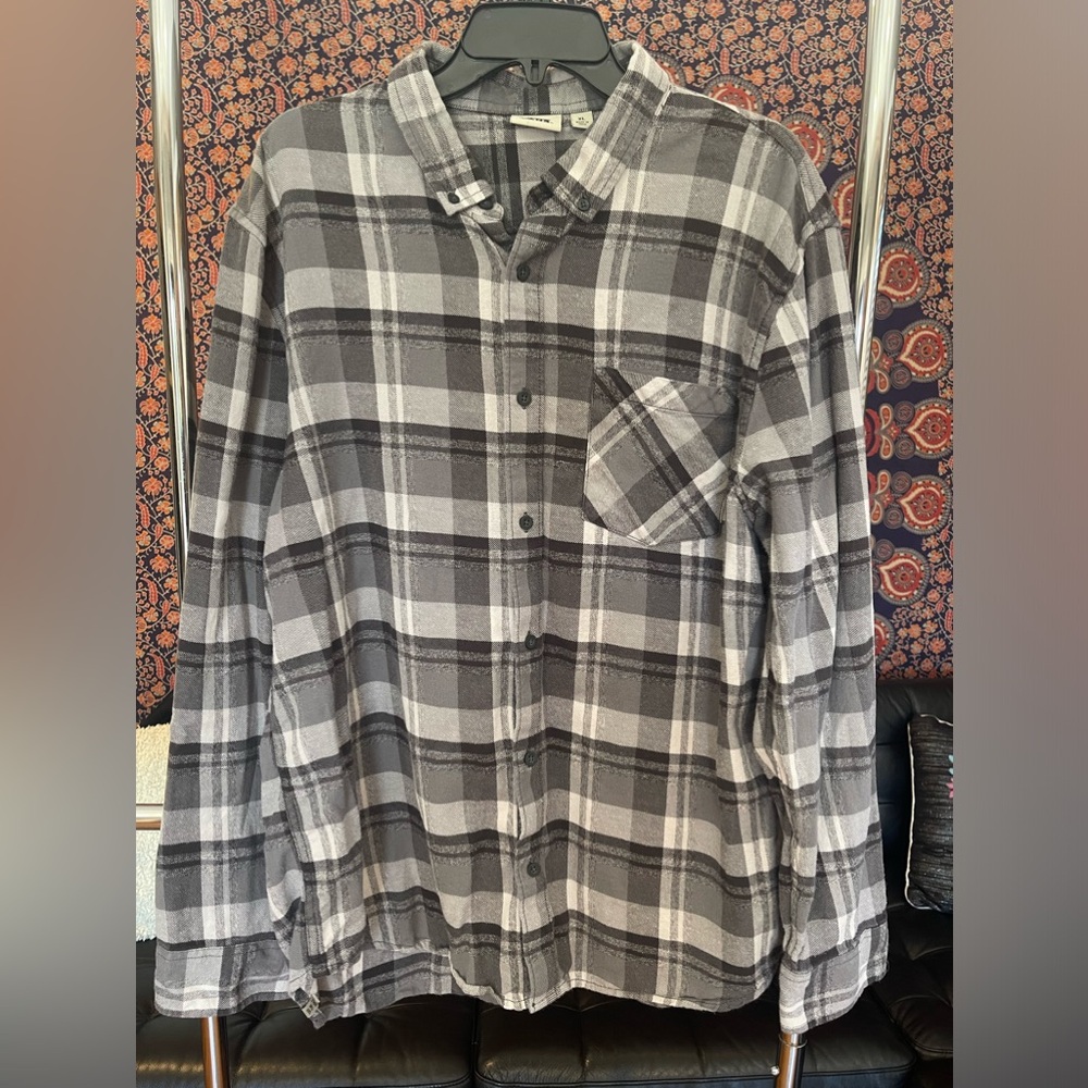 Vans Men’s Flannel Shirt-XL-Black/Grey